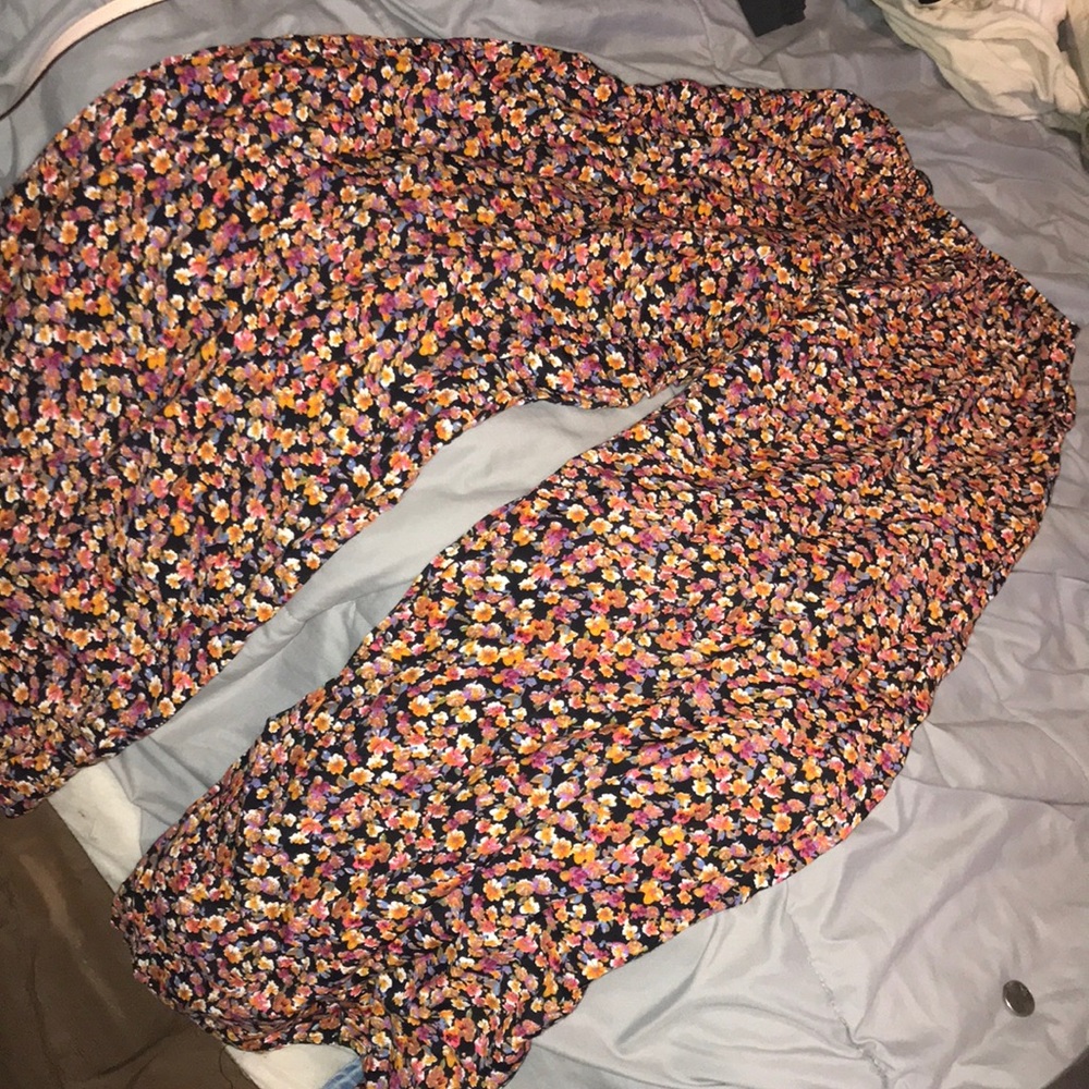 Floral beach pants!